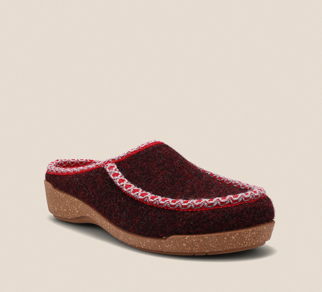 Taos Shoes Women's Woolma-Deep Red